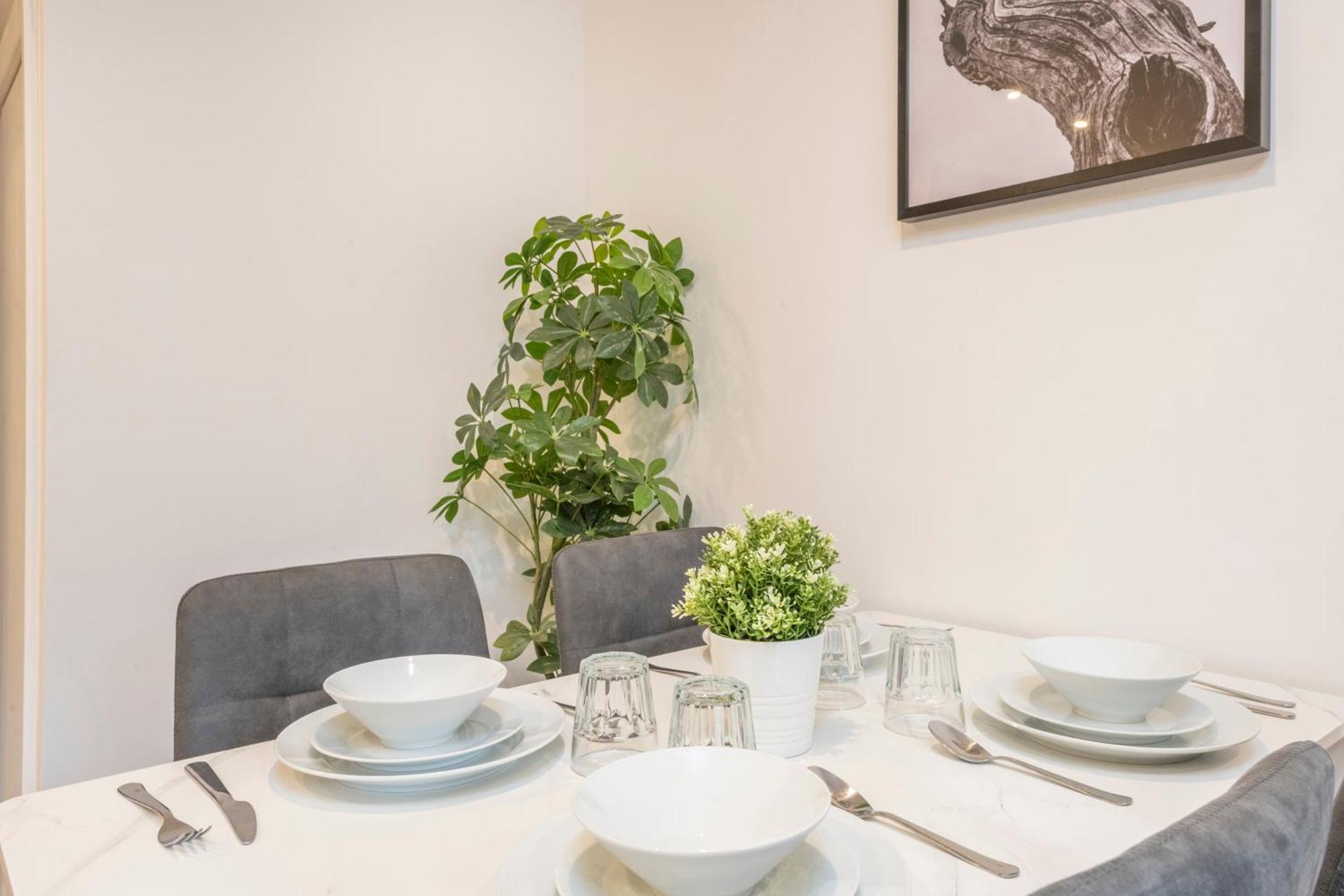 The Perfect Stay London, Home With 2 Bedrooms 1 Bath - Battersea, Vauxhall And Nine Elms Exteriör bild
